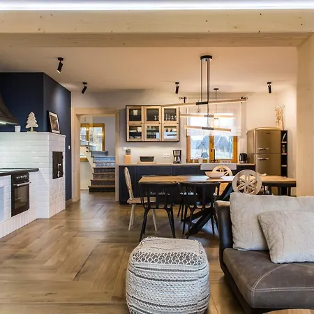 Udanypobyt House Million Dollar View *