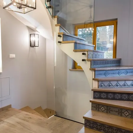 Udanypobyt House Million Dollar View