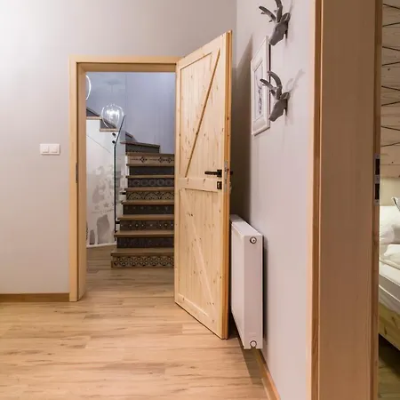 Udanypobyt House Million Dollar View Villa